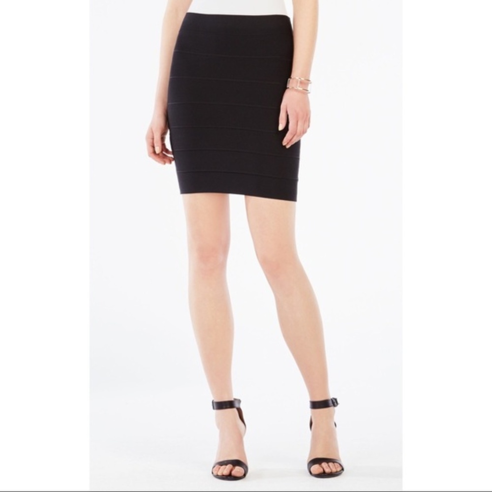 BCBG Simone Bandage Skirt - Black - Classic!